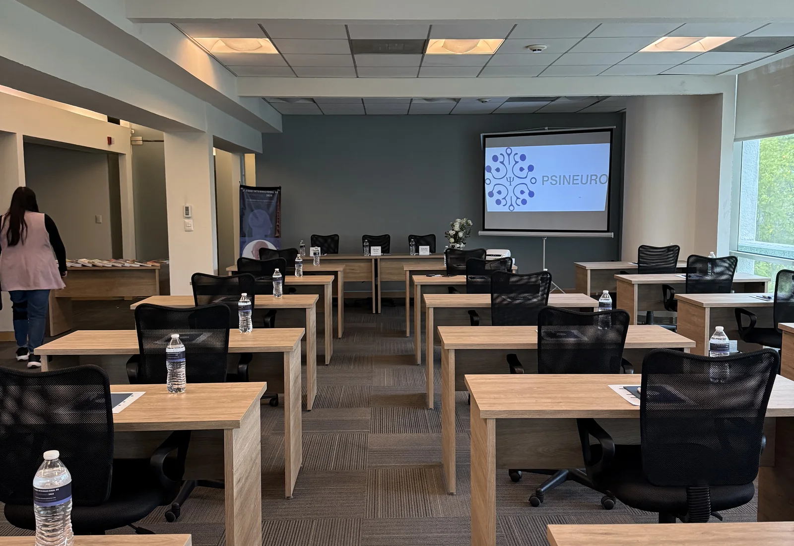 Sala de capacitación de PSINEURO